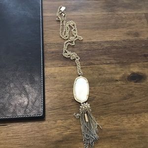 Kendra Scott necklace